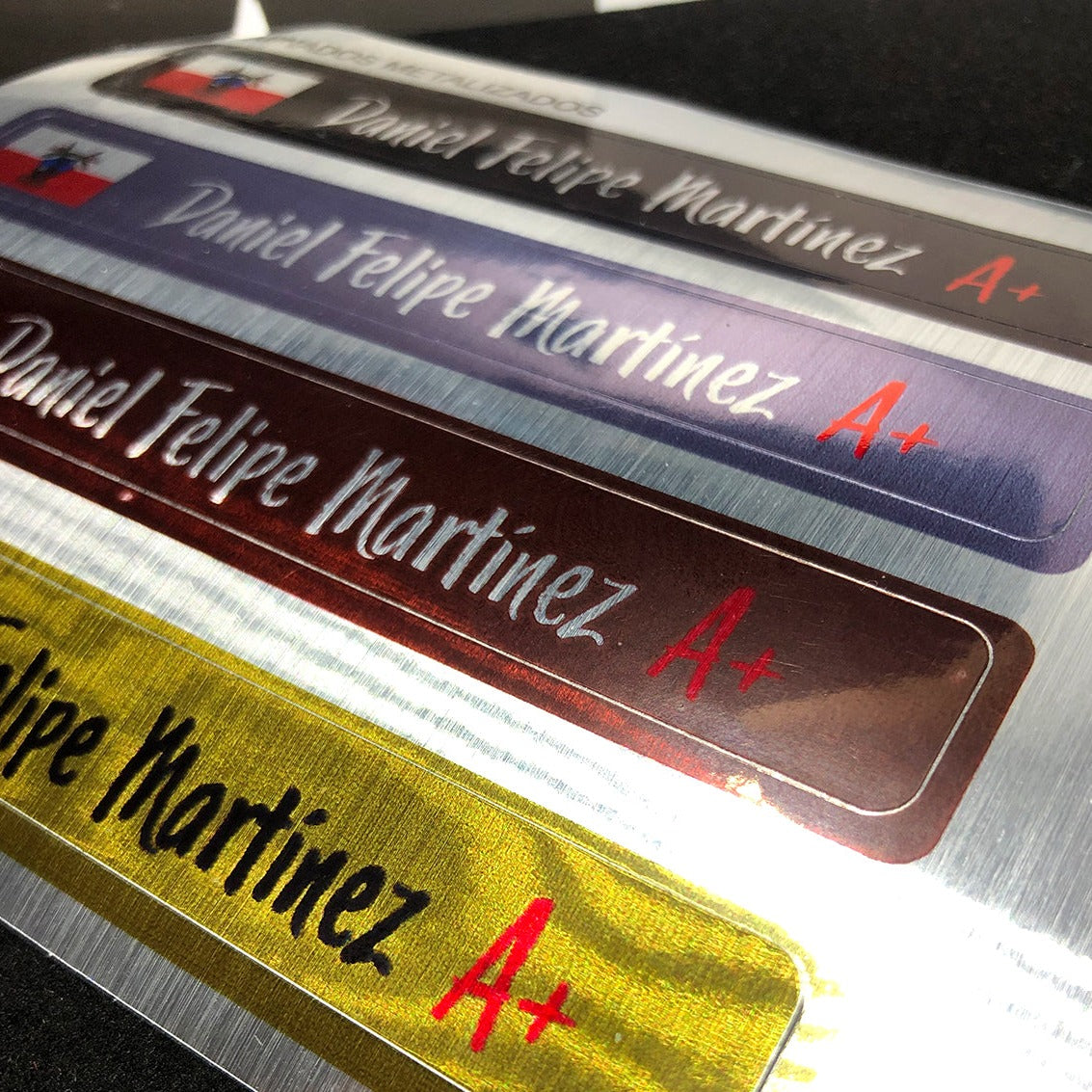 Stickers en Vinilo LAMINADO METALIZADO. Diferentes versiones. Pack 8 GRANDES + 8 PEQUEÑOS.