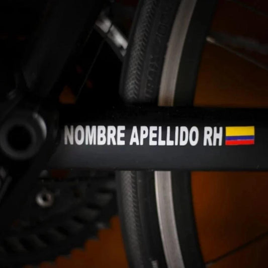 Stickers en vinilo de CORTE. Pack de 3 GRANDES + 3 PEQUEÑOS.